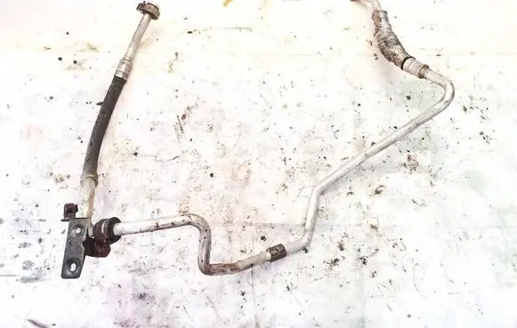 Volkswagen Golf Plus Air conditioning (A/C) pipe/hose