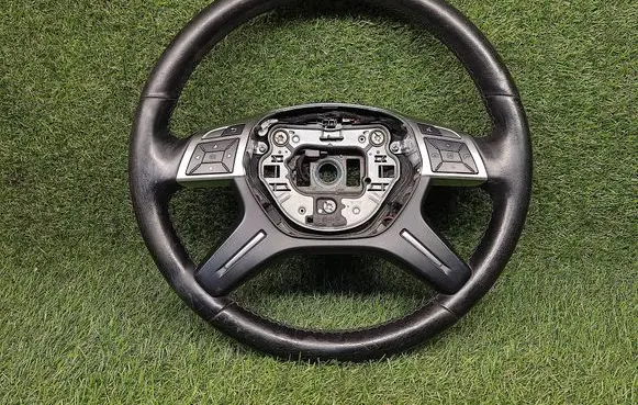 Mercedes-Benz GL X166 Steering wheel A1664609103 62453010A 0217072014