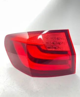 BMW 5 F10 F11 Tailgate rear/tail lights 26163922