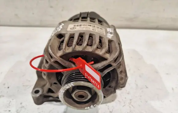 Fiat Punto Evo Generator/alternator 52003532