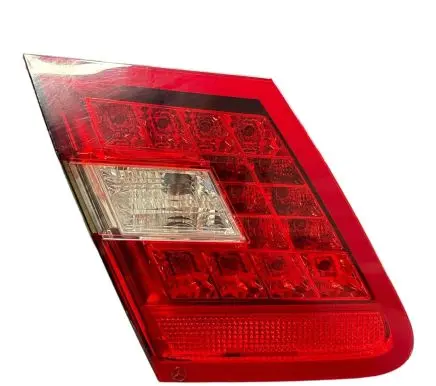 Mercedes-Benz E W212 Tailgate rear/tail lights A2129060358 483523