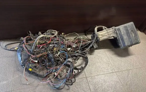 Mercedes-Benz Vito Viano W639 Engine installation wiring loom 6395450003 A6395450003