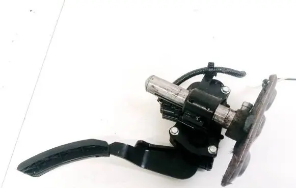 Nissan Murano Z50 Accelerator throttle pedal 18002CA100 18002-CA100
