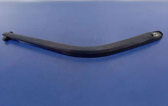 Nissan Primera Rear wiper blade arm 