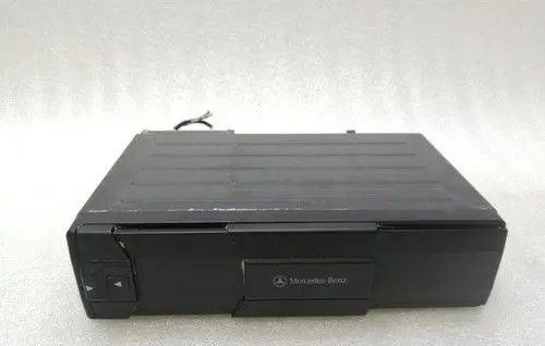 Mercedes-Benz CLK A208 C208 CD/DVD changer A0028207989