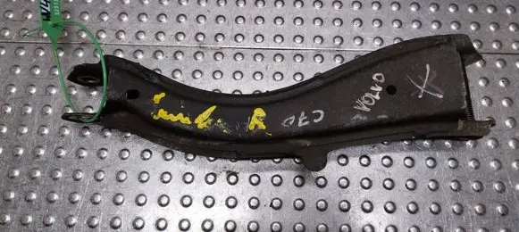 Rear control arm