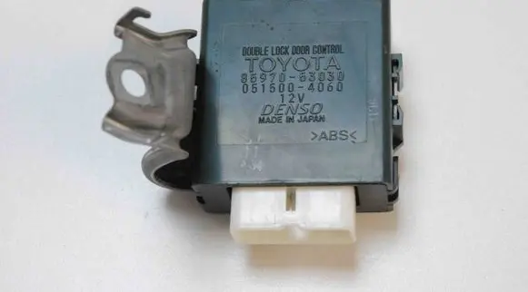 Lexus IS 220D-250-350 Other devices 8597053030