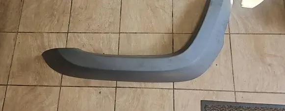 Jeep Cherokee III KJ Fender trim (molding) 