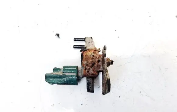 Nissan Almera N16 Turbo solenoid valve K5T46581