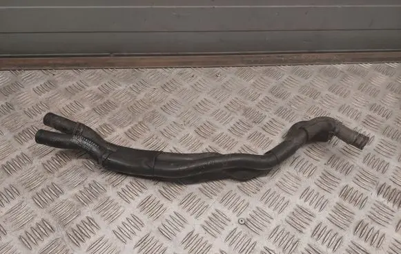 Audi A7 S7 4G Engine coolant pipe/hose 4G0145919J