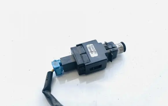 Volvo S80 Brake pedal sensor switch 9442070 98w454