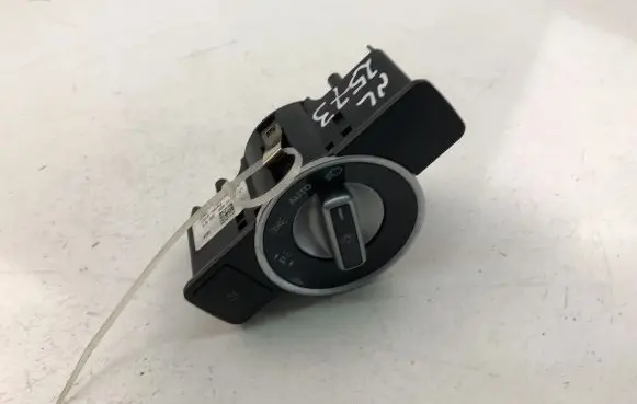 Mercedes-Benz E W212 Light switch A2129050551