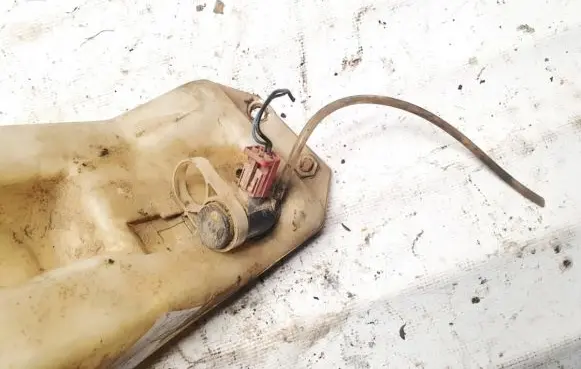 Windscreen/windshield washer pump