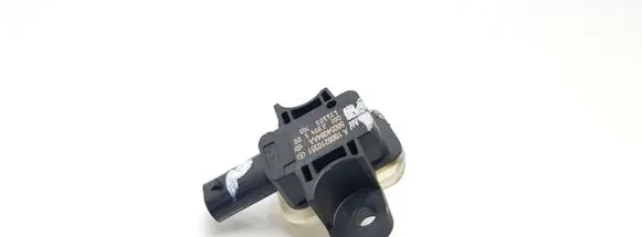 Mercedes-Benz A W176 Airbag deployment crash/impact sensor A1668210351