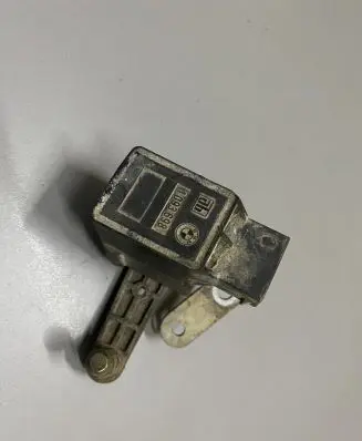Rear air suspension level height sensor