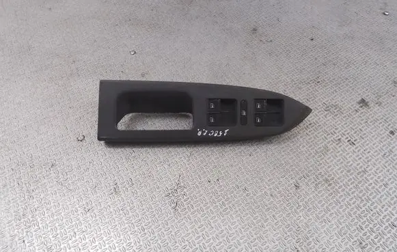 Volkswagen Touran I Electric window control switch 1T1867371F