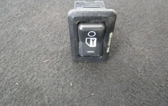 Mitsubishi Carisma Central locking switch button mr366924 03130060