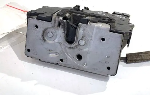 Citroen Jumper Front door lock 1350147080