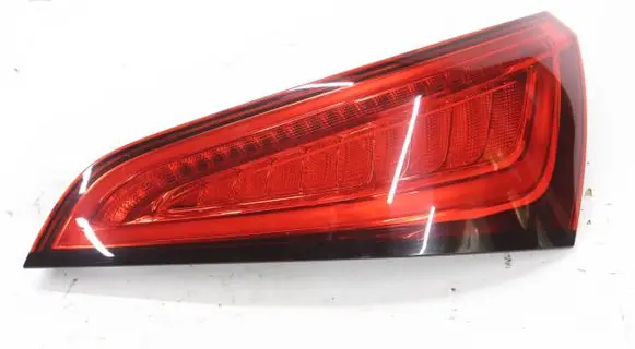 Audi Q5 SQ5 Rear/tail lights 8R0945094D