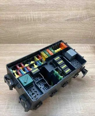 Ford Focus Fuse box set 2M5T14A067BB 518276100