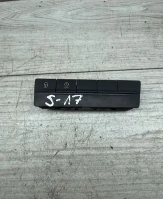 Skoda Octavia Mk2 (1Z) Other switches/knobs/shifts 5E1927132M 10094136