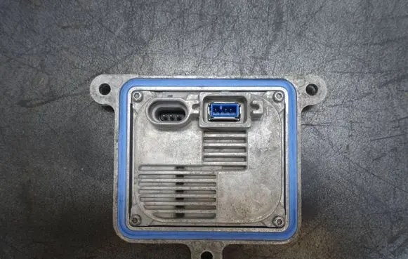 Ford Kuga III Headlight ballast module Xenon AB3150301HQ 00049949