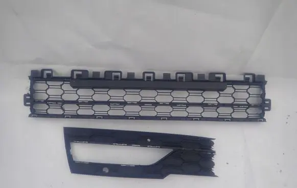 Skoda Octavia Mk4 Front bumper lower grill