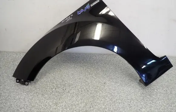 Hyundai Veloster Fender