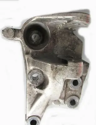 Citroen C5 Engine mounting bracket 96451611