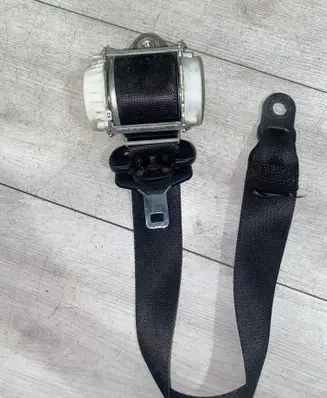 Ford Focus Front seatbelt 33032388G 510052054