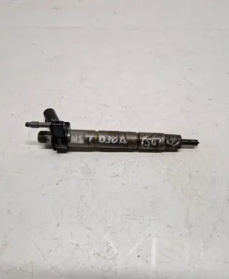 BMW 5 F10 F11 Fuel injector 7805428