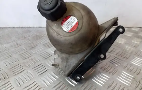 Suzuki Grand Vitara II Coolant expansion tank/reservoir 7700836316