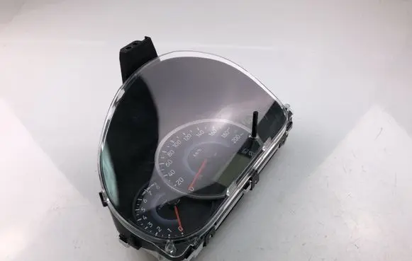 Mitsubishi Mirage VI G4 Attrage Speedometer (instrument cluster) 8100B321