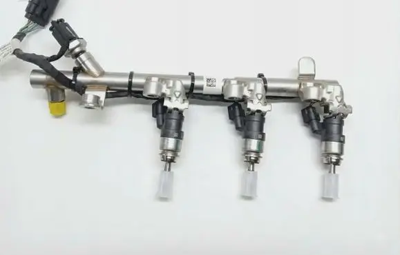 Opel Astra K Fuel main line pipe 55503731