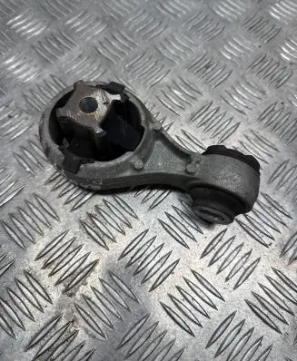 Nissan Qashqai Engine mount bracket 11350 JD000