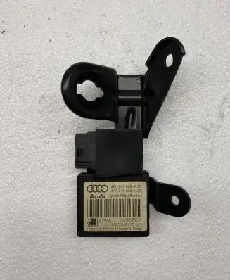 Clutch pedal sensor