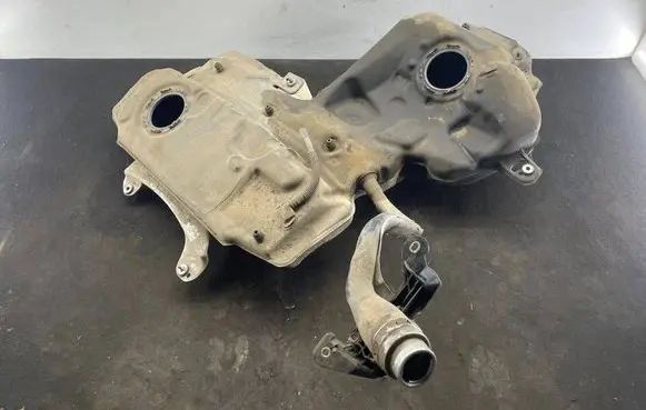 Audi A6 S6 C7 4G Fuel tank 4G0201021CS 0651AGN233FF 341620900