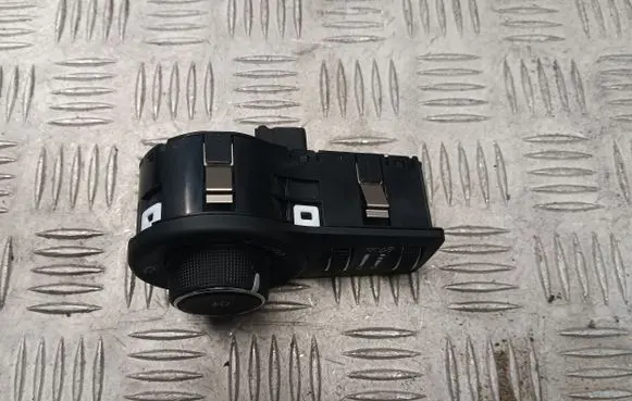 Chrysler Pacifica Light switch 68154356AE