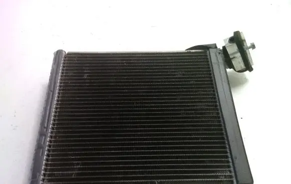 Air conditioning (A/C) radiator (interior)