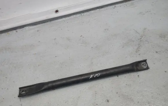 BMW 5 F10 F11 Radiator support slam panel bracket 7180318