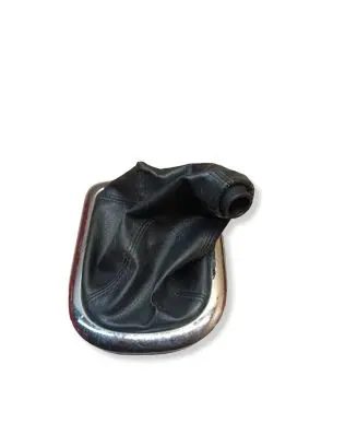 Chevrolet HHR Gear shifter surround trim plastic 853052 1121797