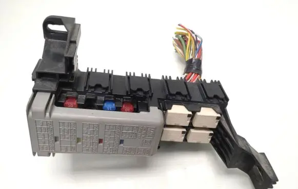 Suzuki Grand Vitara II Fuse box set 1567002480