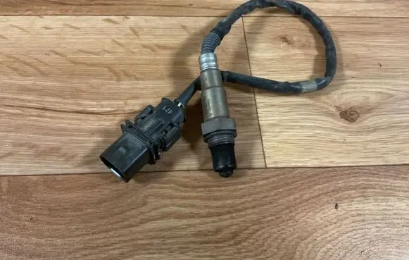 Volkswagen Touareg II Lambda probe sensor 1928404687 140225215