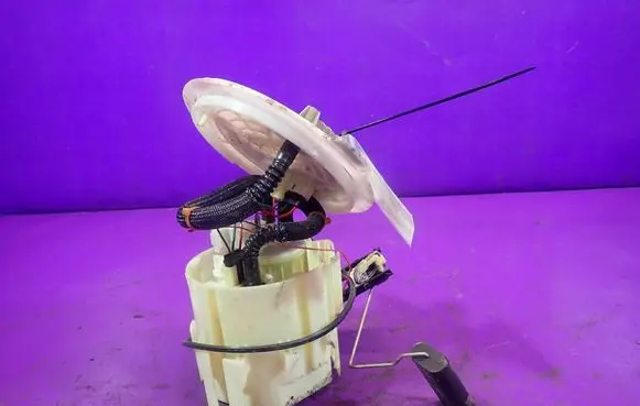Opel Astra H In-tank fuel pump 