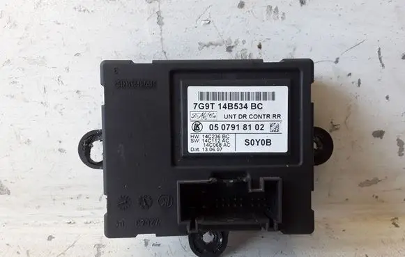 Volvo V70 Door control unit/module 0507918102