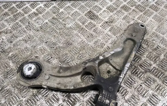 Jeep Cherokee Front lower control arm/wishbone 1041420