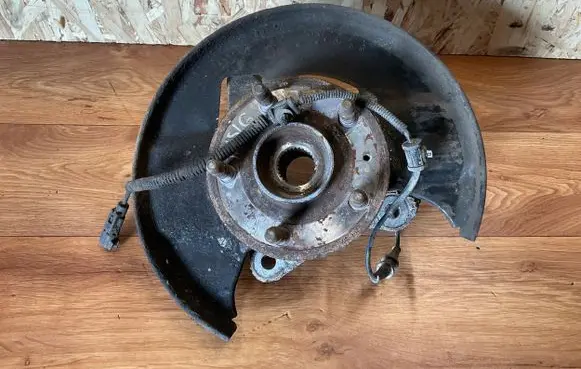 Opel Insignia A Front wheel hub