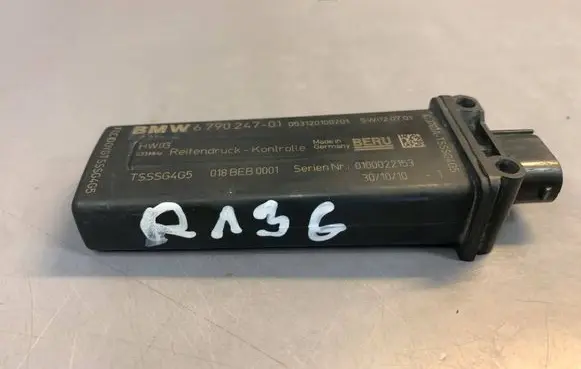 BMW 7 F01 F02 F03 F04 Tire pressure control unit 6790247 89L7300010 90705SS1