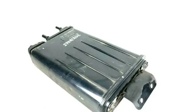 Active carbon filter fuel vapour canister