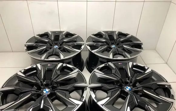BMW i5 G60 R21 alloy rim 